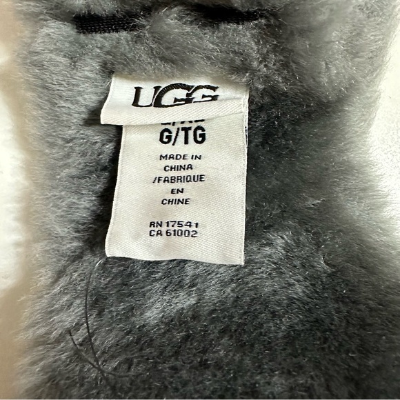 UGG Reversible Leather and Shearling Headband Ear Muff Brand New! Gray - Picture 10 of 14